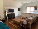 2284 Cottage Grove Avenue - Photo 7