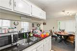 1344 Surrey Lane - Photo 14