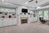 1005 Autumn Close - Photo 38