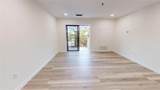 300 Johnson Ferry Road - Photo 30
