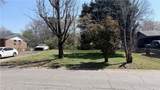 90 King Boulevard - Photo 2