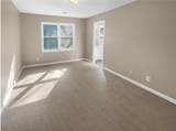 688 Stratford Green - Photo 17