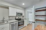 710 Jesse Jewell Parkways - Photo 10