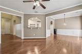 1465 Queens Lane - Photo 4
