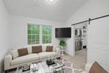 609 Woodknoll Court - Photo 21