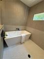 545 Warren Avenue - Photo 31