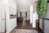 569 Starbuck Parkway - Photo 3