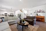 569 Starbuck Parkway - Photo 7