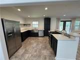 995 Fleetwood Circle - Photo 3