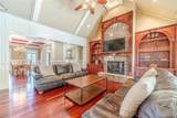 2124 Stonegate Way - Photo 4