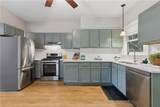 256 Mathews Avenue - Photo 15