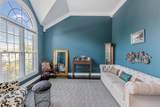 6915 Glen Cove Lane - Photo 3