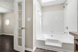 627 Towngate Boulevard - Photo 9