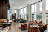 10 Tower Street - Photo 16