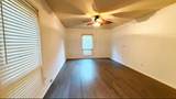 6851 Roswell Road - Photo 15