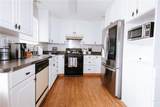 1013 Huntington Trace - Photo 6