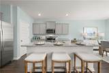 1011 Amerson Street - Photo 5