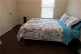 1215 Donington Circle - Photo 15