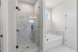 142 Henley Street - Photo 18