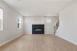 142 Henley Street - Photo 6
