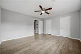 936 Six Oaks Circle - Photo 17