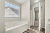 4489 Chestnut Lake Avenue - Photo 16