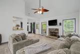 409 Windsor Way - Photo 8