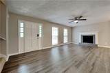 3111 Fife Way - Photo 2