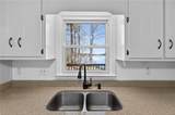 9018 Lakeview Parkway - Photo 10