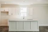 180 Henley Street - Photo 13