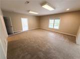 4710 Roswell Road - Photo 28