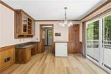 1561 Barrington View - Photo 17