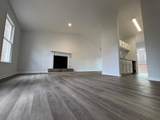 782 Fox Valley Drive - Photo 2