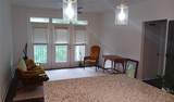 840 United Avenue - Photo 8