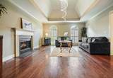 300 Shelli Lane - Photo 9