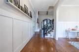 1009 Davenport Circle - Photo 3