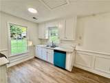 2060 Darrel Lane - Photo 7