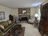 1726 Point Circle - Photo 6