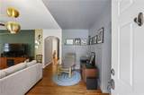 1437 Amanda Circle - Photo 2