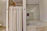 2865 Lenox Road - Photo 33