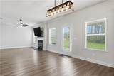 61 Village Circle - Photo 14