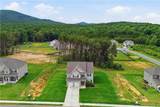 61 Village Circle - Photo 40