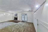 878 Lake Hollow Boulevard - Photo 10