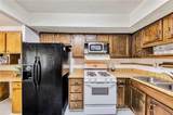 878 Lake Hollow Boulevard - Photo 7