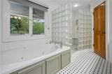 1361 Metropolitan Avenue - Photo 26