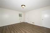 2100 Whitebluff Way - Photo 22