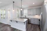 2000 Harvest Pond Circle - Photo 2