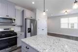 2000 Harvest Pond Circle - Photo 4