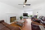 4628 Unicorn Point - Photo 11