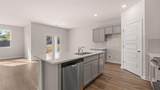 667 Whitman Lane - Photo 4